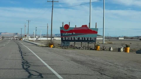 Green River Wyoming View Driving Vídeos de archivo 346881691
