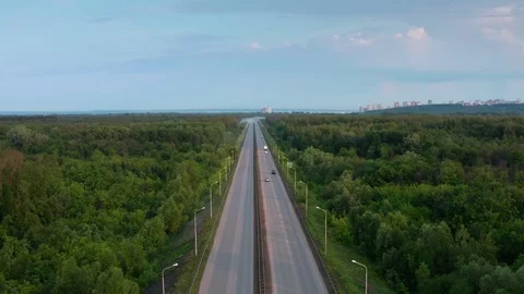 The Green road to the city. 스톡 동영상 111584871
