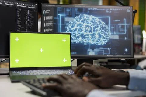 Green screen laptop used by data scientist in startup Foto stock