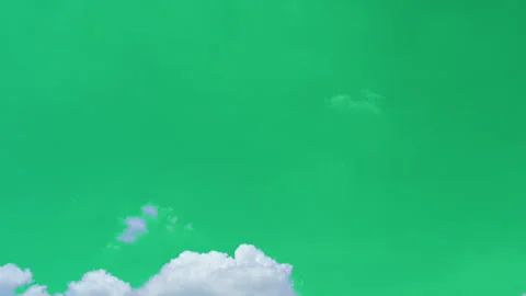 The green screen of moving white clouds with 4K resolution. Stock-Footage 253848975