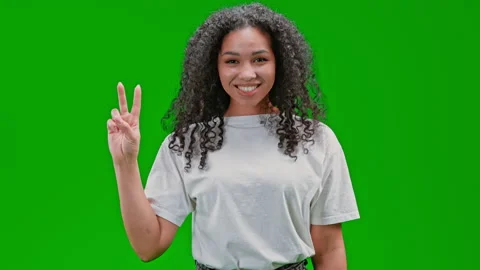 Green Screen young lady shows count down Stock Footage 191903964