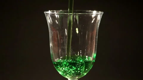 Green soft drink Stockbeeldmateriaal 60659478