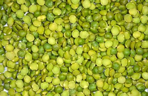 Green split peas Stock Photos