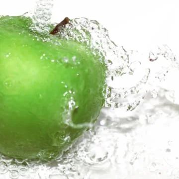Green vector apple with water splash. Gradient mesh 스톡 일러스트