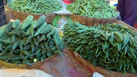 Green vegetables Video stock 322933668