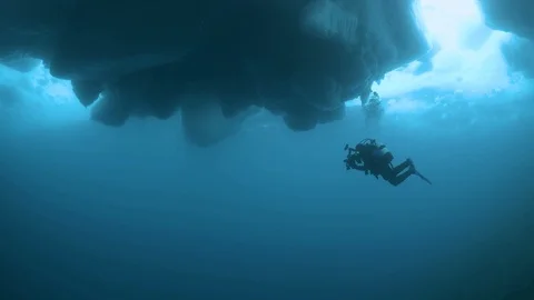 Greenland ice diving Stock Footage 118955027