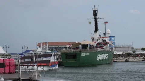 Greenpeace arctic sunrise ship docking at port Stock Footage 341787394