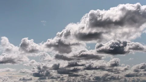 Grey clouds time lapse during the morning Video stock 117261285