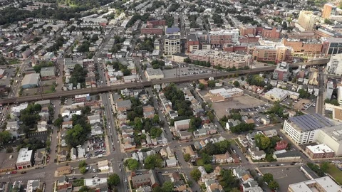 Grid streets and railroad tracks across New Brunswick Video stock 95920088