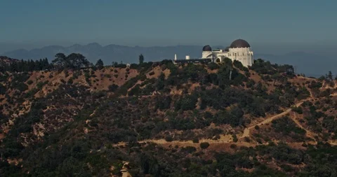 Griffith observatory (Aerial) 스톡 동영상 113896360