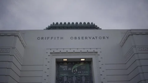 Griffith Observatory Facade With Focus Pull From Blur to Sharp and Back Stock Footage 333223148