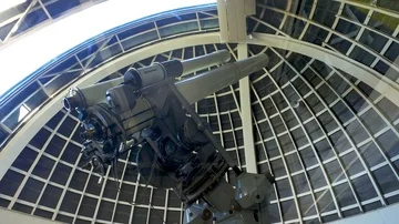 Griffith Observatory Telescope Stockbeeldmateriaal 85984115