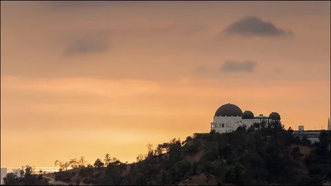 Griffith park observatory during sunset Video stock 82488450