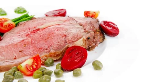 Grilled barbecue dish with capers Vídeos de archivo 45708908