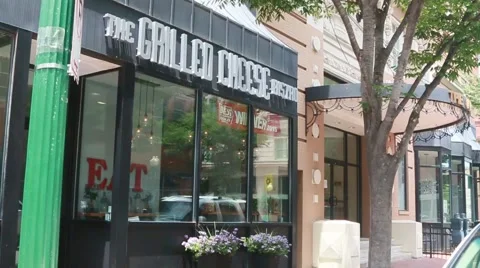 Grilled Cheese Bistro 動画素材 57249860