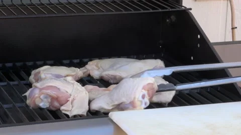 Grilled chicken before and after. Stock Footage 139494454