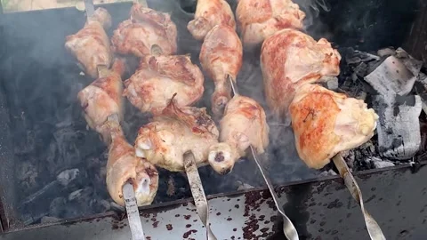 Grilled chicken in the backyard Video stock 230490377