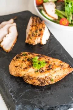 Grilled chicken fillets Foto stock