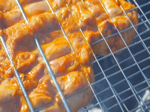 Grilled chicken on the grill, dolly shot Stock Footage 74067583