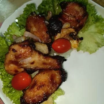 Grilled chicken served Stock Photos
