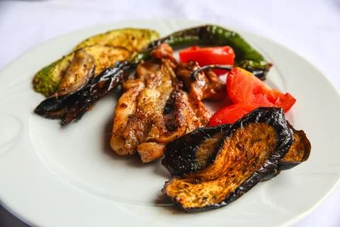 Grilled chicken with vegetables Stock Photos