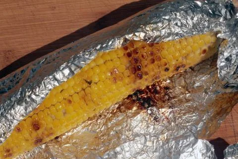 Grilled corn 库存照片