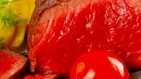 Grilled meat Vídeos de archivo 32235399