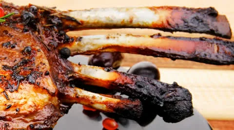 Grilled ribs Vídeos de archivo 24976771