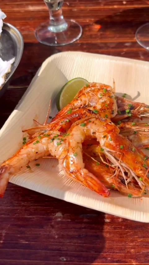 Grilled Shrimp with Lemon Slice on Plate Video stock 331743099