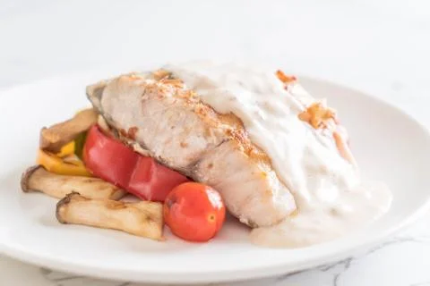 Grilled snapper fish steak Foto stock