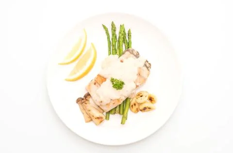 Grilled snapper fish steak with vegetable Foto stock