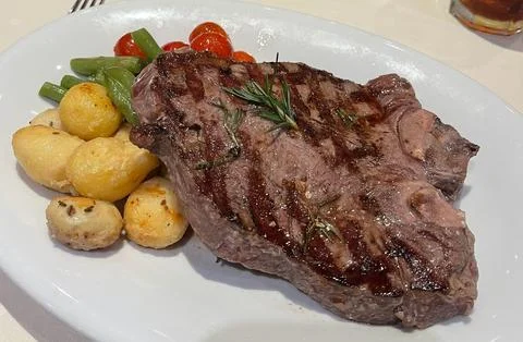 Grilled Steak with Vegetables Stock Photos