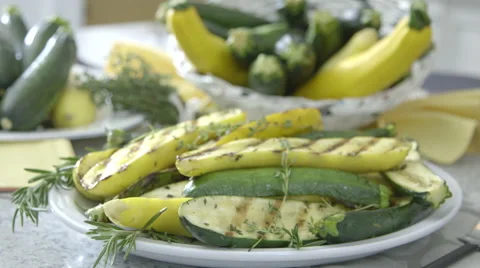 Grilled vegetables dolly in Video stock 63779341