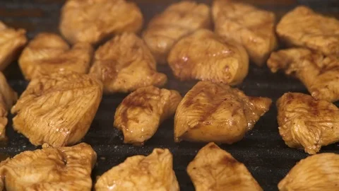 Grilling Chicken wing pieces 動画素材 82647639
