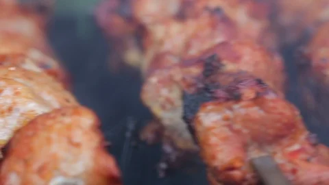Grilling kebab meat 動画素材 93633907