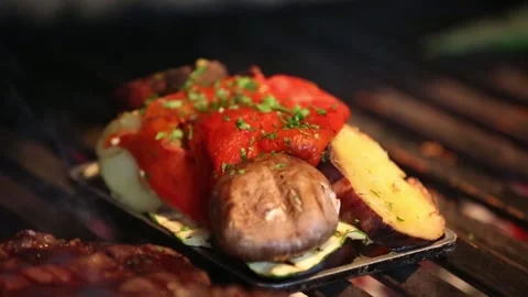 	grilling vegetables in a barbecue Stock Footage 131987404