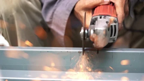 Grinder machine cutting steel Video stock 136351013