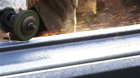 GRINDER worker closeup Video stock 54686937