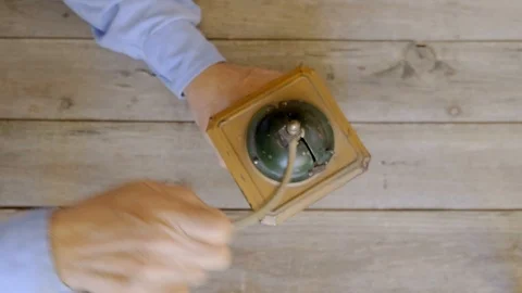 Grinding Coffee Manually. Video stock 115771811