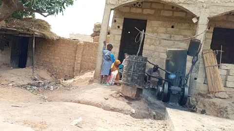 Grinding Disc Sharpening And Welding Roadside Workshop Kano Nigeria Stockbeeldmateriaal 329483667