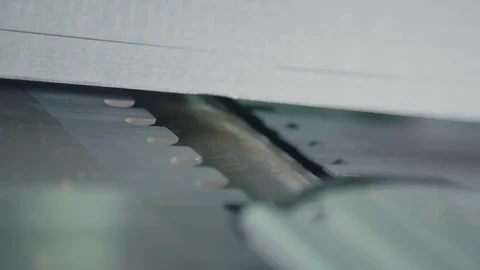 Grinding machine starts Stockbeeldmateriaal 100328039