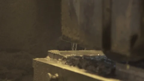 Grinding of metal Vidéo 93861991