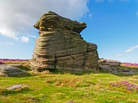Gritstone rock formation on the Derbyshire Moors Foto stock