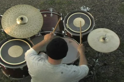 GRITTY TRIPLETS Stock Footage 128097