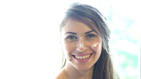 Grl with cream on face. Stock Footage 105762231