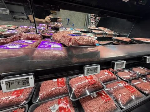 Grocery Store Ground Beef Display With Packaged Meat Stock Photos