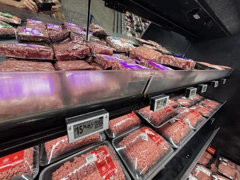 Grocery Store Ground Beef Display With Packaged Fresh Meat side view Stock Photos