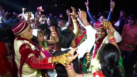 Groom dancing in the baraat also called as varghodo and jaan. groom Stock Footage 138066173