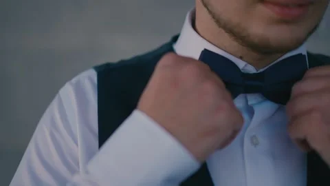 The groom is going to the wedding Video stock 219883794