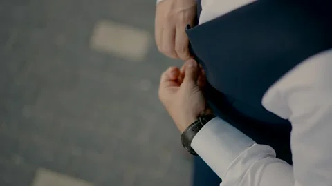 The groom is going to the wedding Video stock 219883809